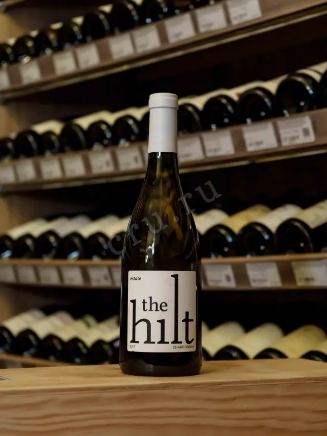 В магазине Крю Профи The Hilt Estate Chardonnay 2017 0.75 л