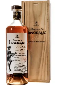 Коньяк Deniort de Lanoraye Fins Bois XO 50 Y.O wooden box 1974 0.7 л