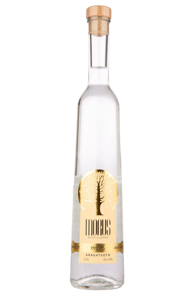 Водка Морус Абрикос Арагацотн  0.5 л