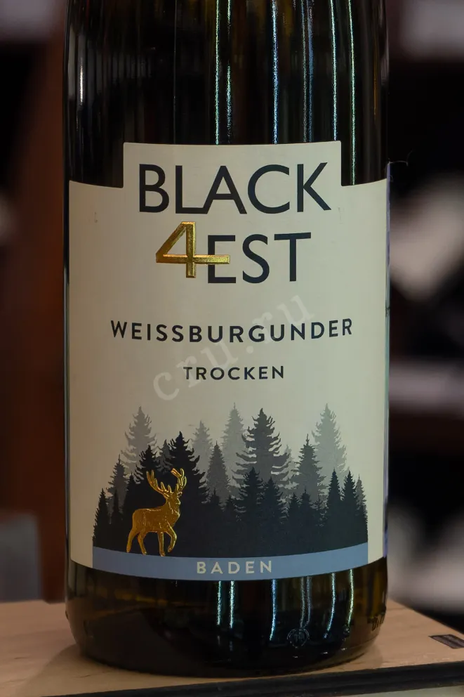В магазине Крю Профи Black Forest Weissburgunder 2022 0.75 л