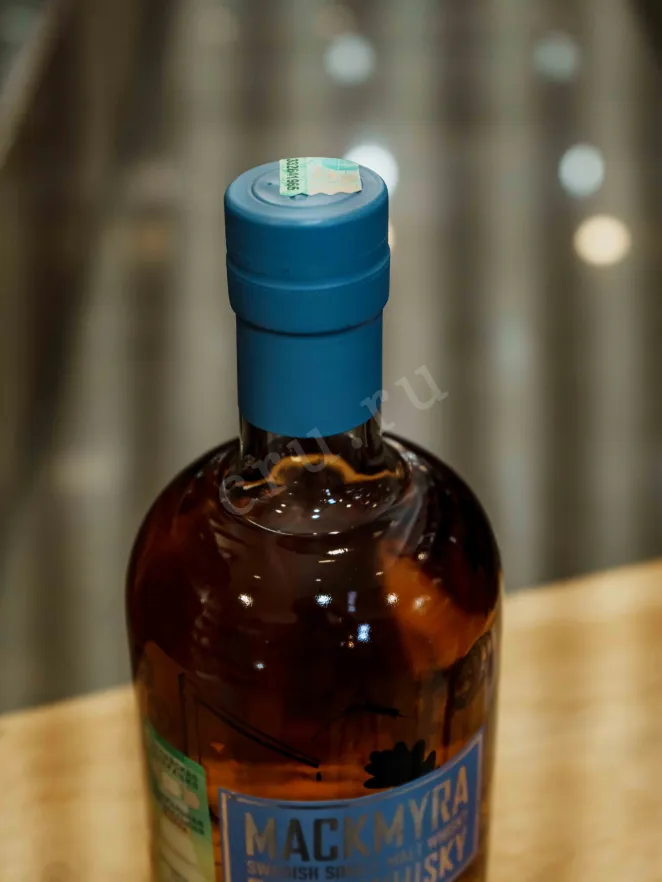 Пробка Mackmyra Brukswhisky in gift box 0.7 л