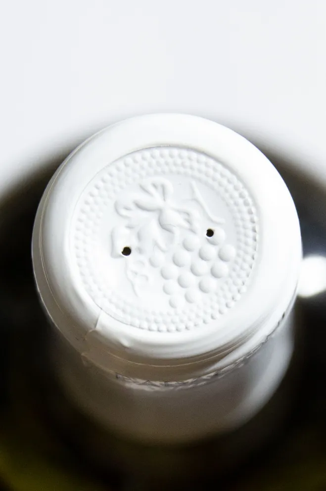 Пробка Badagoni Pirosmani white 2021 0.75 л