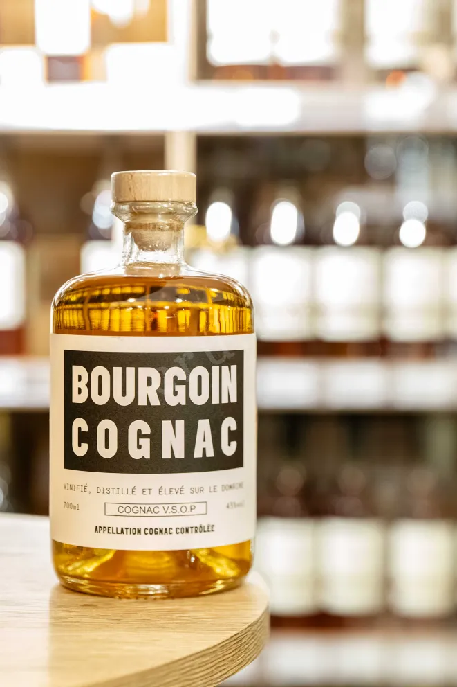 В магазине Крю Профи Bourgoin Brandy 4 years VSOP 0.7 л
