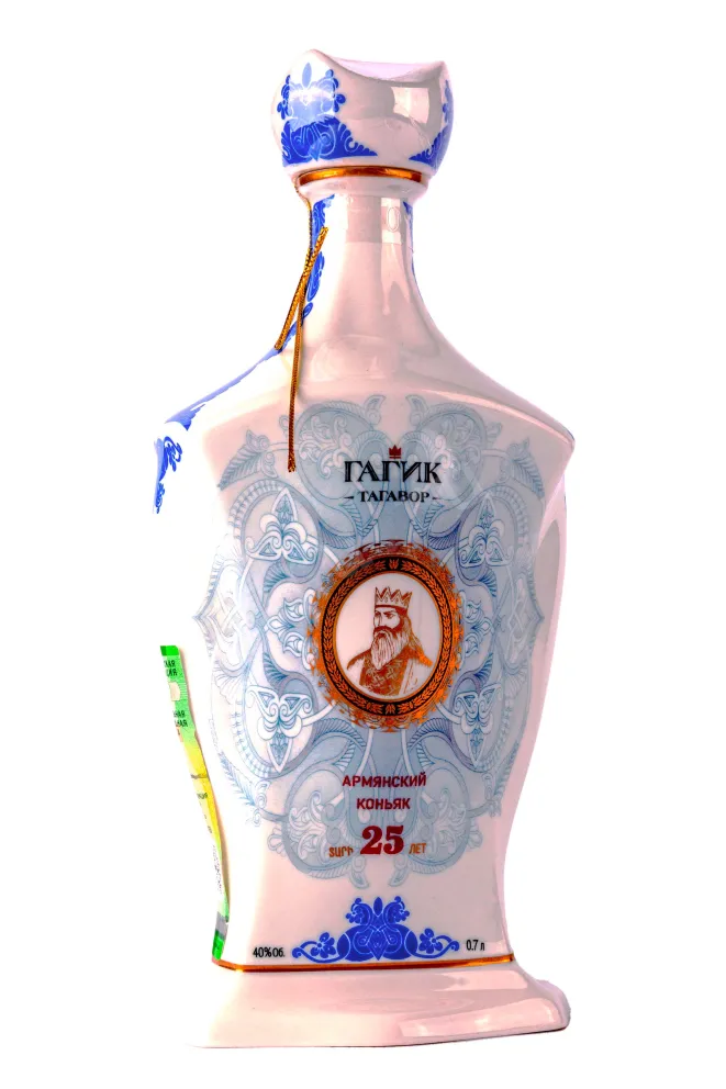 Бутылка Gagik Tagavor OS 25 years old in gift box 0.7 л