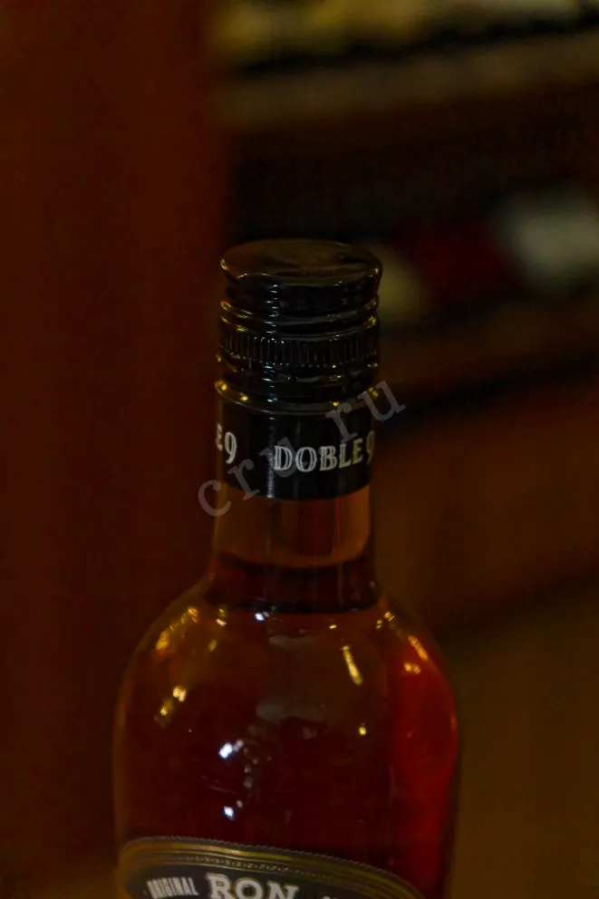 Пробка Doble 9 Gran Reserva 0.7 л