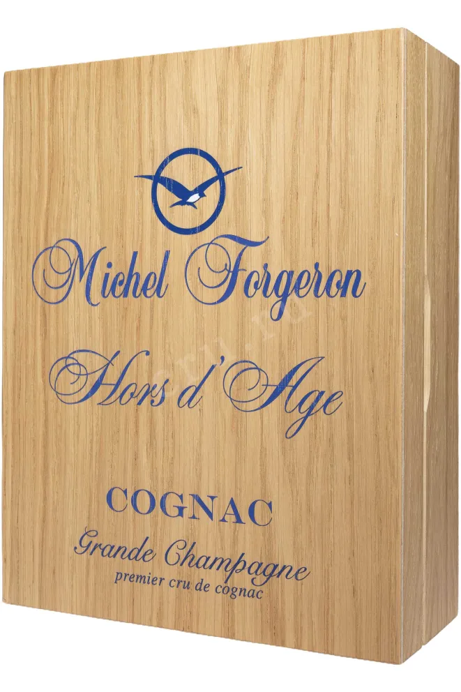 Деревянная коробка Michel Forgeron Hors d'Age gift box 0.7 л