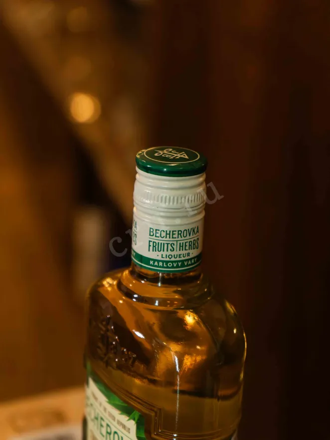 Пробка Becherovka Lemond 0.5 л