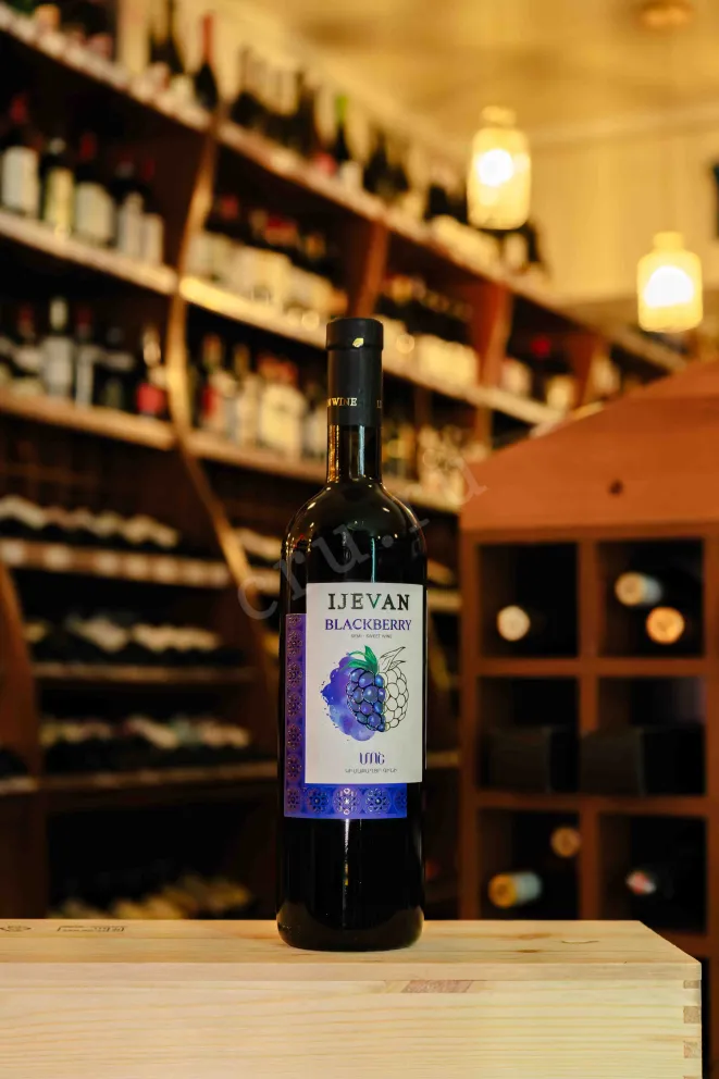 В магазине Крю Профи Ijevan Blackberry 0.75 л