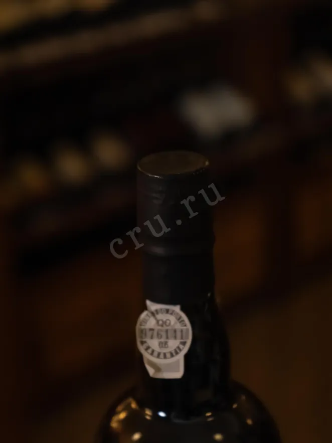 Пробка Maynards Colheita Porto wooden box 2004 0.75 л