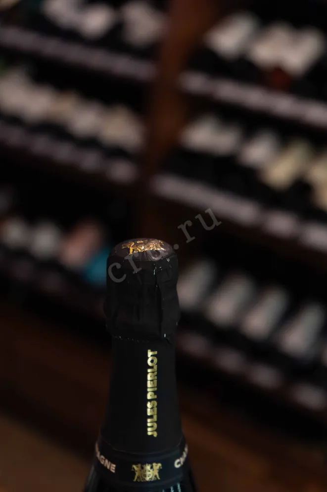 Пробка Jules Pierlot Premier Cru Brut 2021 0.75 л