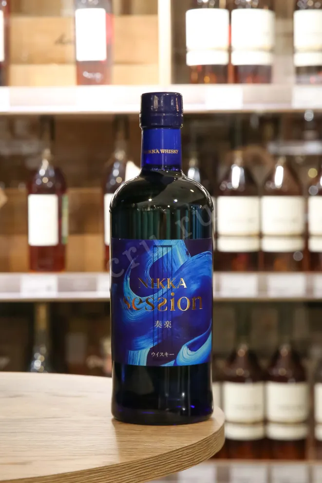 В магазине Крю Профи Nikka Session in gift box 0.7 л