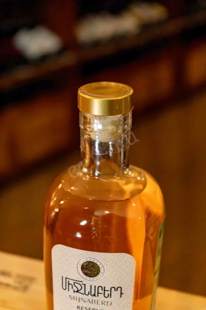 Пробка Mijnaberd Apricot Reserve 0.5 л