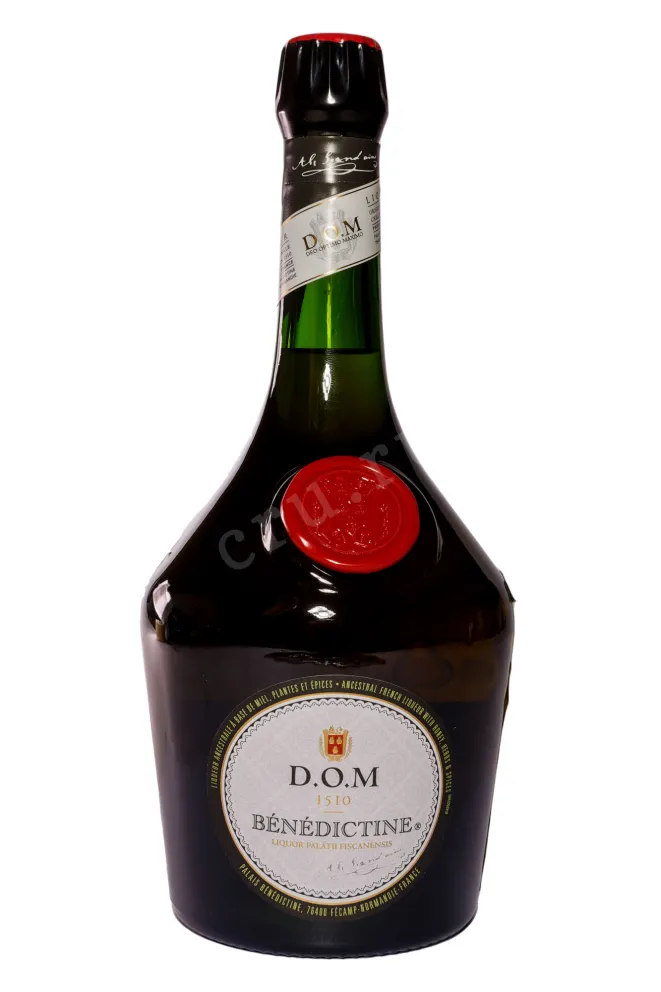 Ликер DOM Benedictine  0.7 л