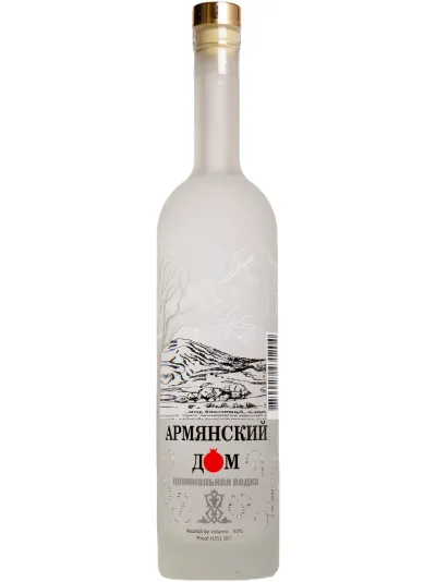 Водка Армянский Дом  0.7 л