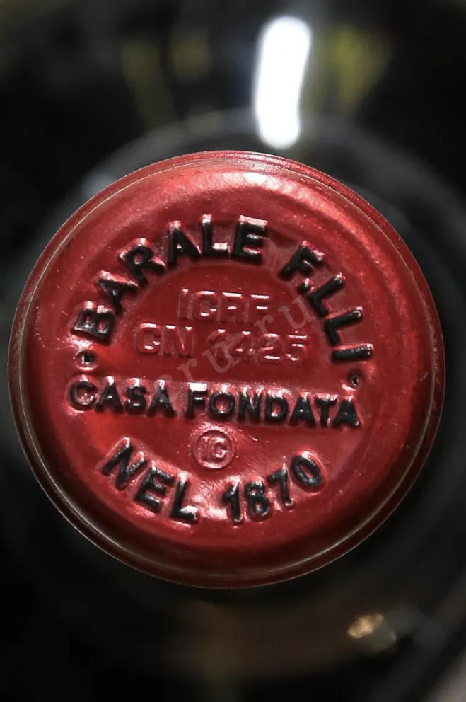 Пробка Barale Fratelli Castellero Barolo wooden box 2008 1.5 л