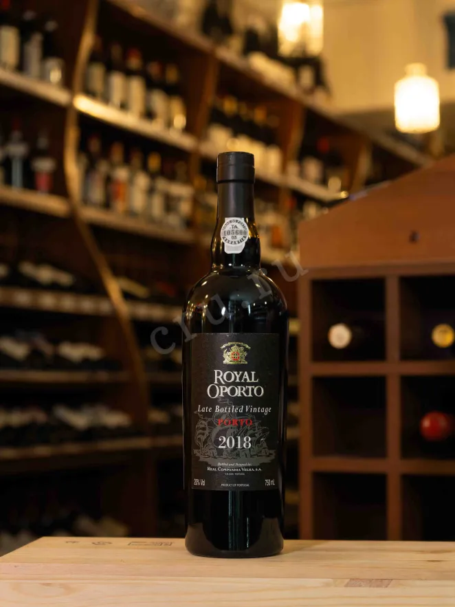 В магазине Крю Профи Royal Oporto Late Bottled Vintage in gift box 2018 0.75 л
