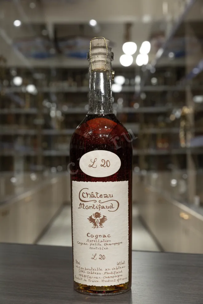 В магазине Крю Профи Chateau de Montifaud 20 years 0.7 л