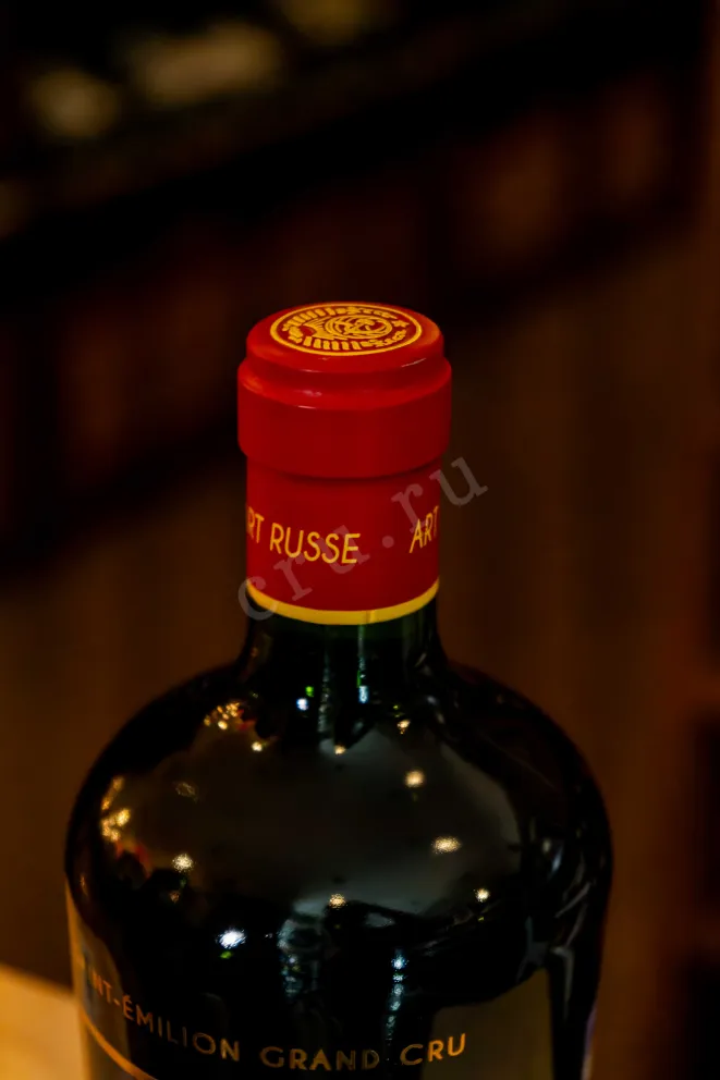Пробка Chateau La Grace Dieu des Prieurs Art Russe Saint-Emilion Grand Cru gift set 6* in wooden box 2014 0.75 л