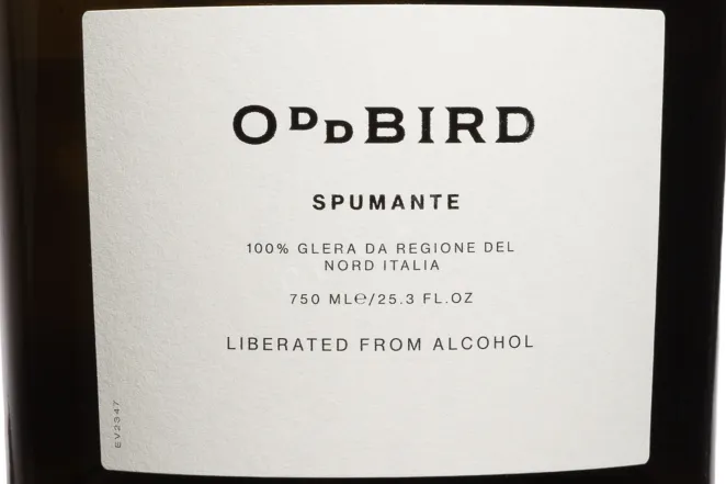 Этикетка Oddbird Alcohol-free Spumante 2023 0.75 л