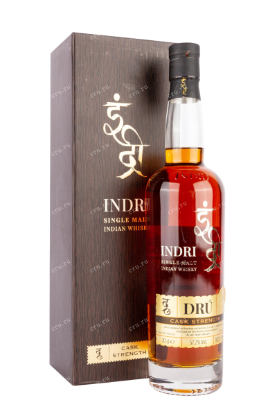 Виски Indri Dru gift box  0.7 л