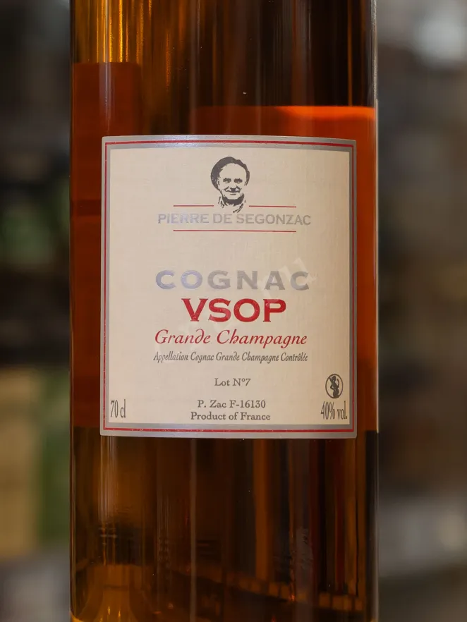 В магазине Крю Профи Pierre de Segonzac VSOP in gift box 0.7 л
