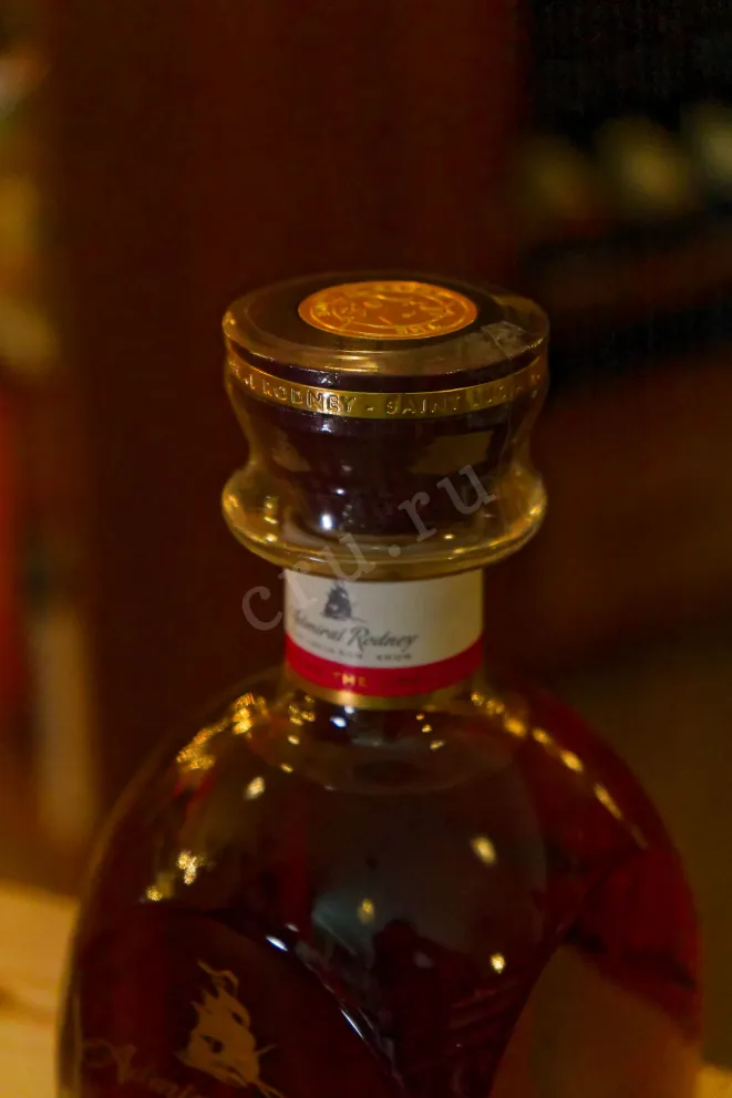 Пробка Admiral Rodney Princessa with gift box 0.7 л
