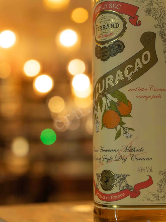 В магазине Крю Профи Pierre Ferrand Curacao Triple Sec 0.7 л