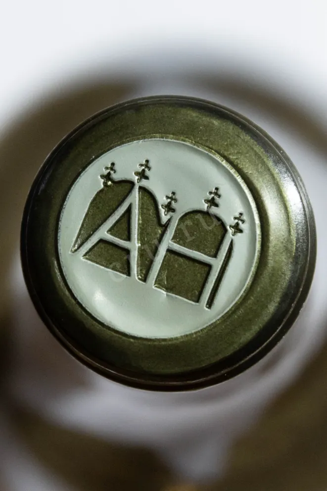 Пробка Alvaredos-Hobbs Mencia 2019 0.75 л