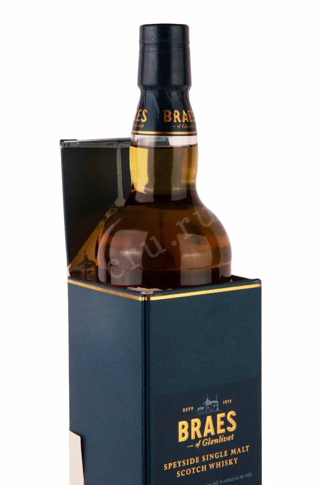 В подарочной коробке Braes of Glenlivet 25 years gift box 0.7 л