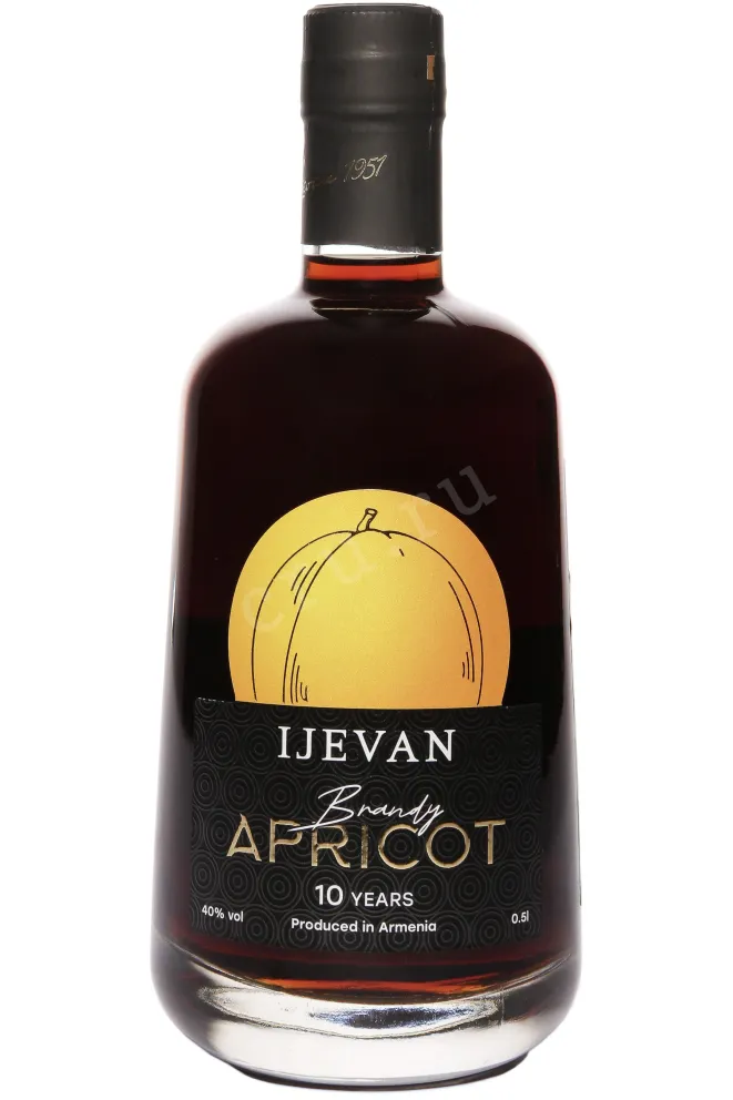 Бутылка Ijevan Apricot 10 years with gift box 0.5 л