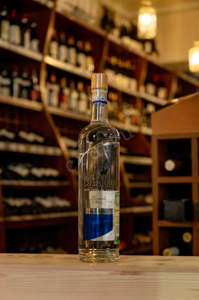В магазине Крю Профи El Charro Premium Silver 0.75 л