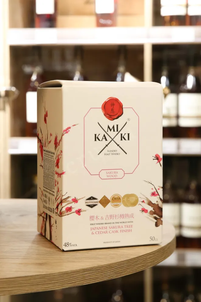 В магазине Крю Профи Kamiki Sakura Wood gift box 0.5 л