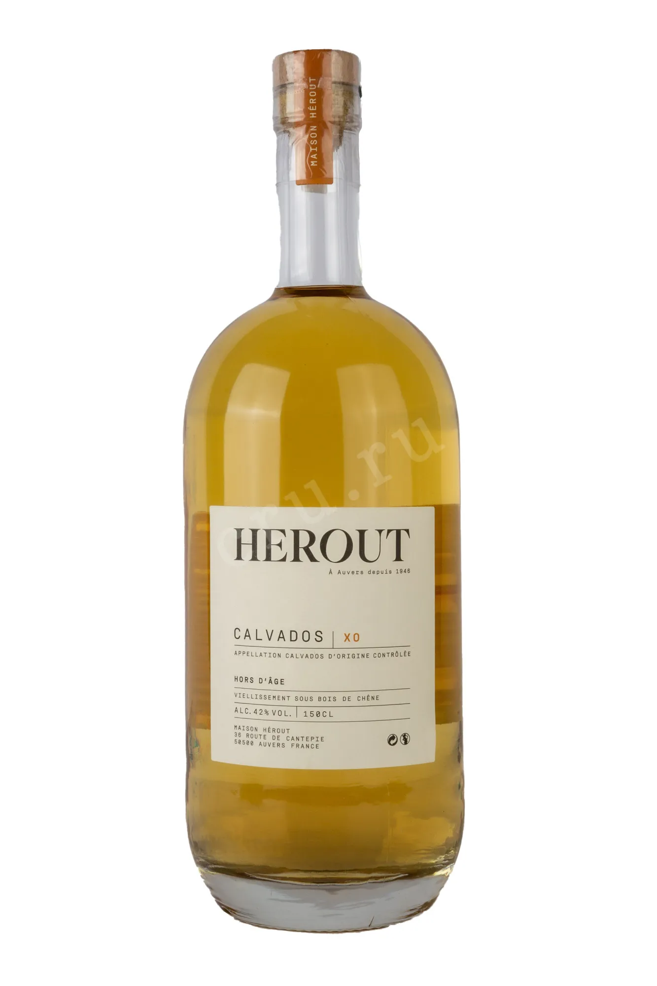 Фото — Кальвадос Herout XO Hors d Age   1.5 л