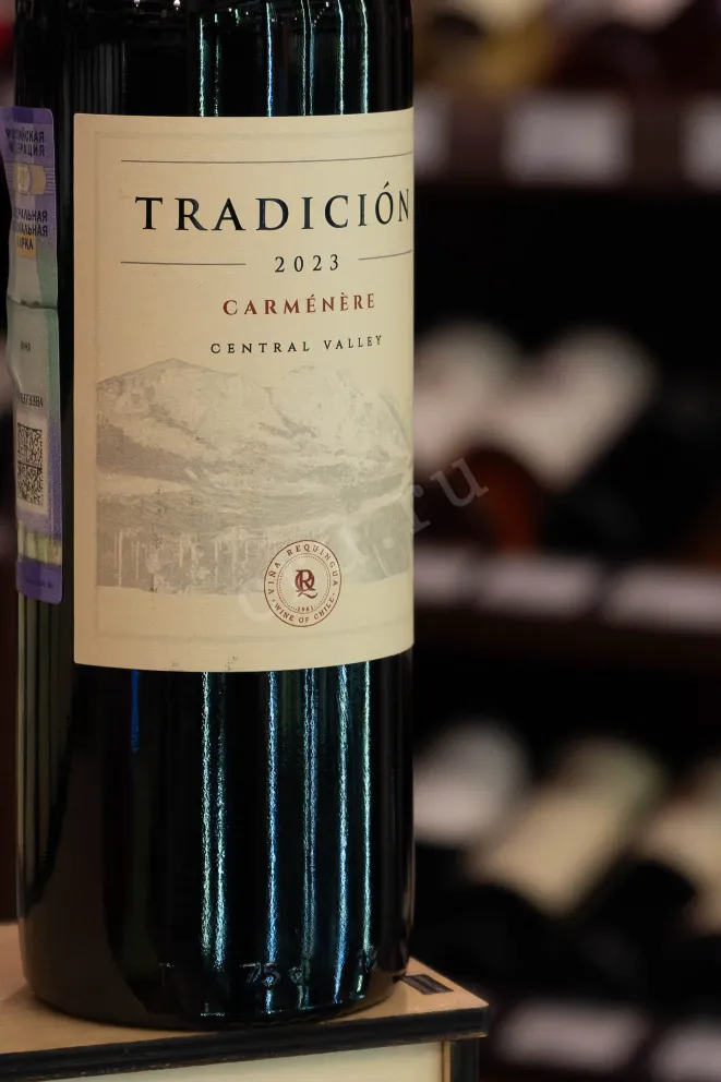 В магазине Крю Профи Tradicion Carmenere 2023 0.75 л