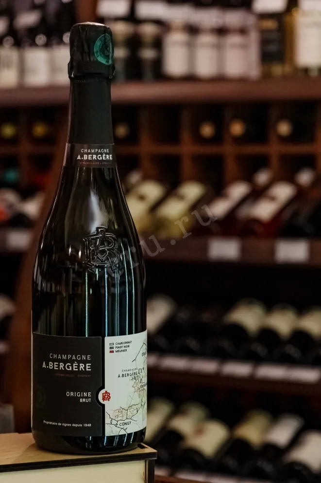 В магазине Крю Профи A. Bergere Origine Brut in gift box 2023 0.75 л