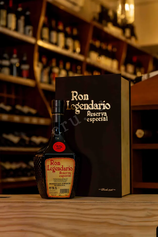В магазине Крю Профи Legendario Ron Reserva Especial in gift box 0.7 л