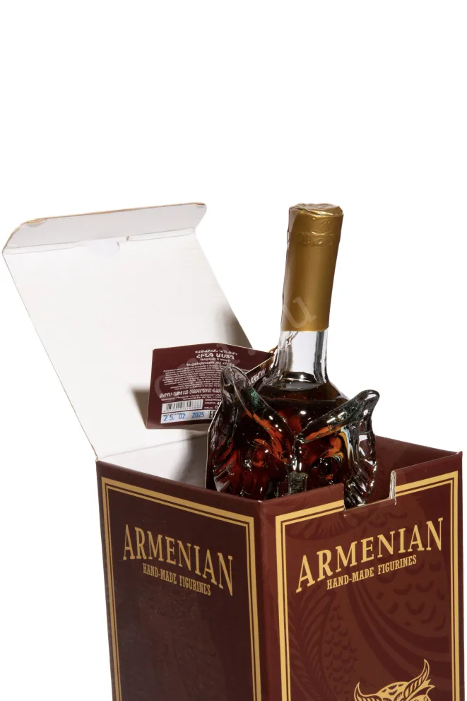 В подарочной коробке Proshyan Owl 5 Years in gift box 2019 0.5 л