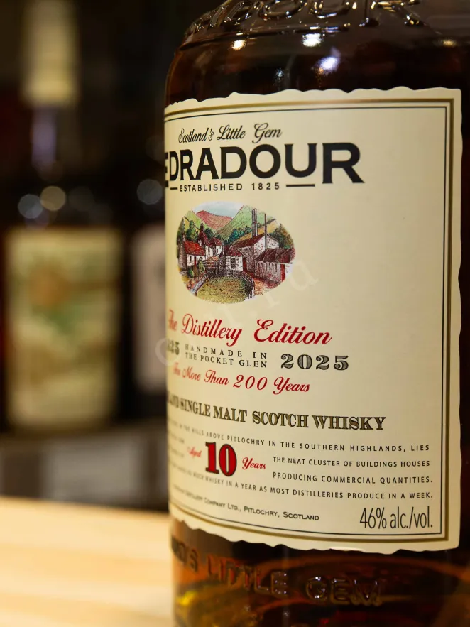 В магазине Крю Профи  Edradour 10 Years Old in tube 0.7 л