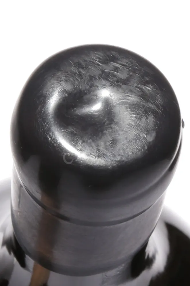 Пробка Usadba Markotkh Syrah Reserve 2023 1.5 л