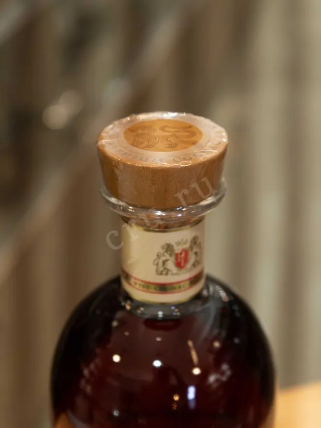 Пробка Pierre Lacroix XO AOC in gift box 0.7 л