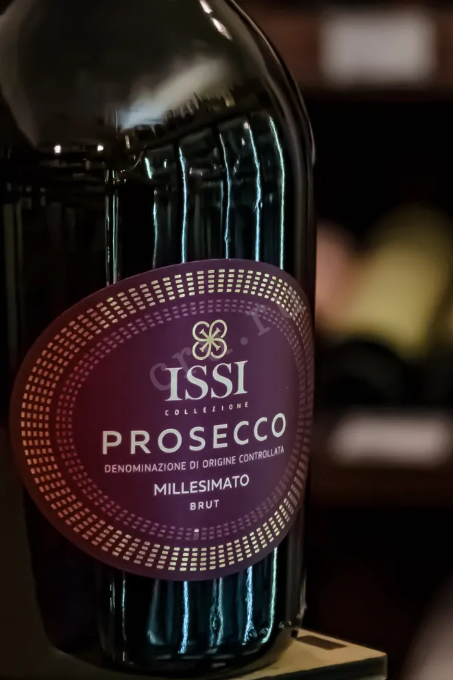 В магазине Крю Профи Issi Millesimato Prosecco DOC 2023 0.75 л