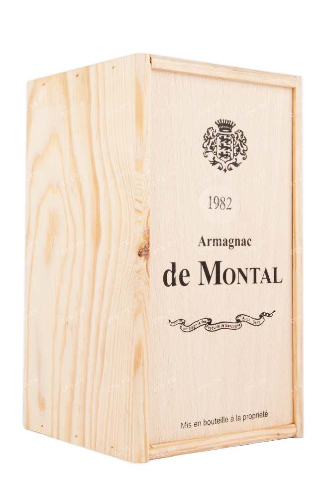 Арманьяк De  Montal 1982 0.7 л