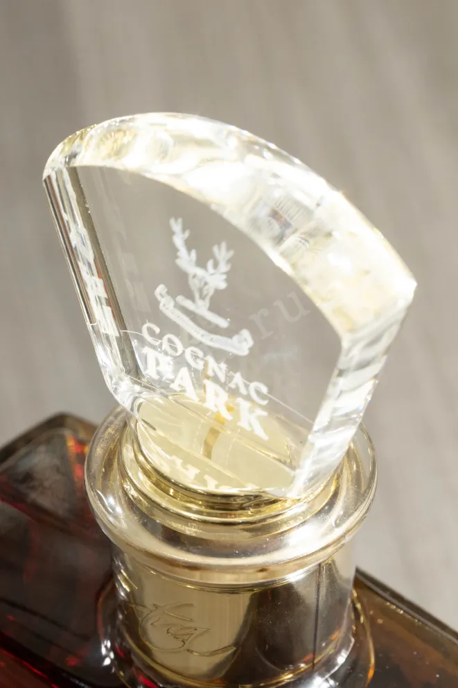 Пробка Park Extra gift box 0.7 л