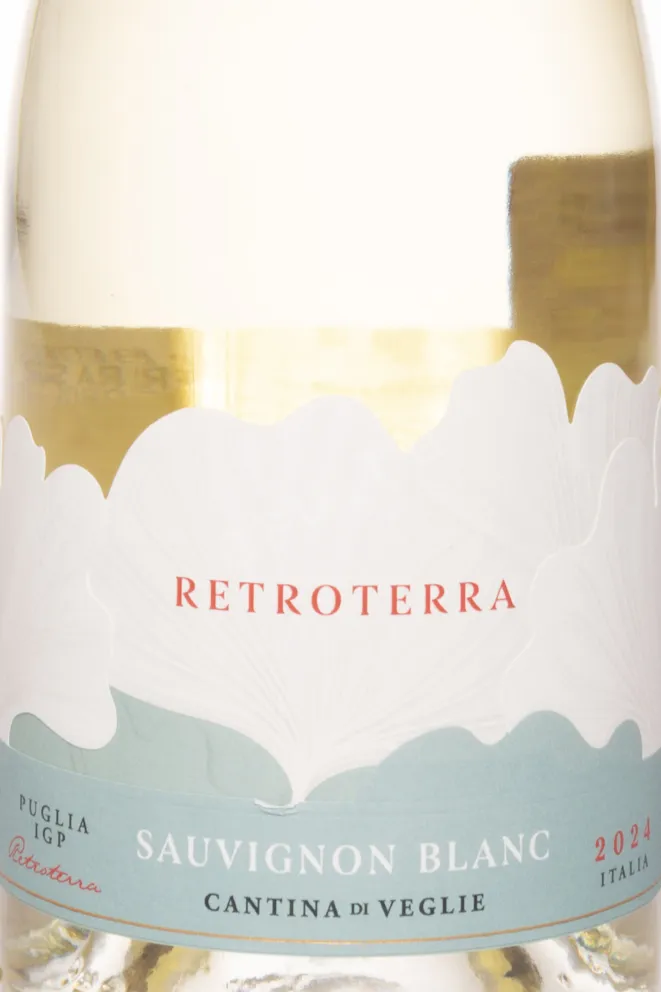 Этикетка Poggio Le Volpi Retroterra Sauvignon Blanc Cantina Di Veglie Puglia IPG 2024 0.75 л