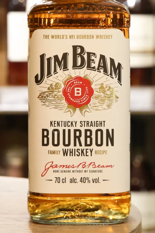 В магазине Крю Профи Jim Beam 0.7 л