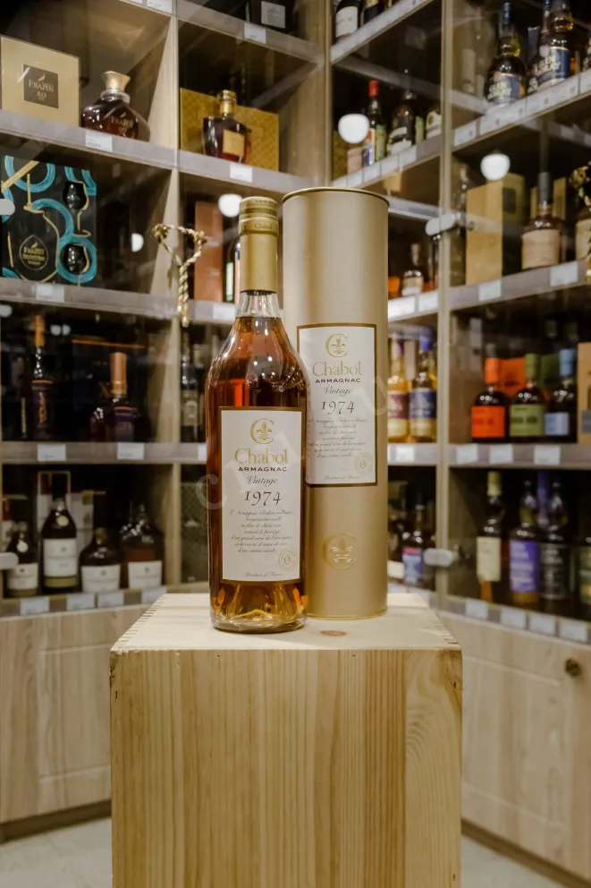 В магазине Крю Профи Chabot in tube 1974 0.7 л