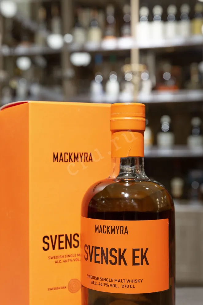 В магазине Крю Профи Mackmyra Svensk Ek with gift box 0.7 л
