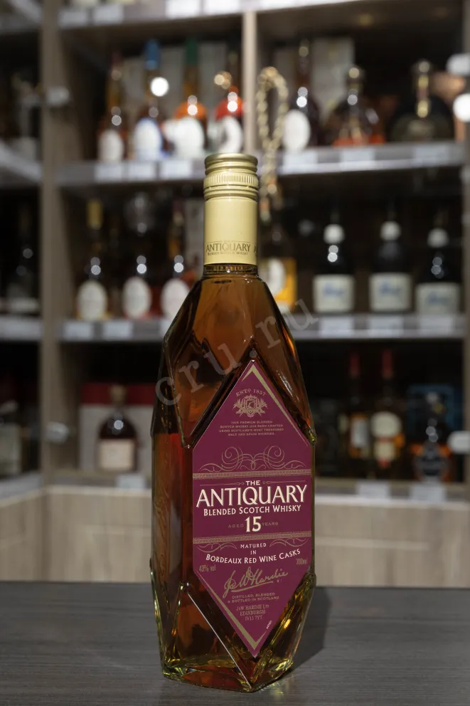В магазине Крю Профи The Antiquary 15 years in gift box 0.7 л
