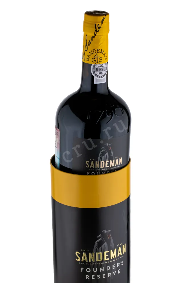 Бутылка в коробке портвейна Сандеман Фаундерз Резерв в тубе 0.75 л