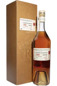 Коньяк Raymond Ragnaud Millesime Grande Champagne in gift box 2000 0.7 л